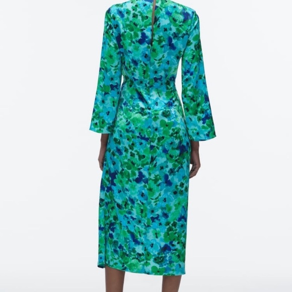 Zara Blue & Green Floral Long Sleeve Ruched Midi Dress - Picture 2 of 9